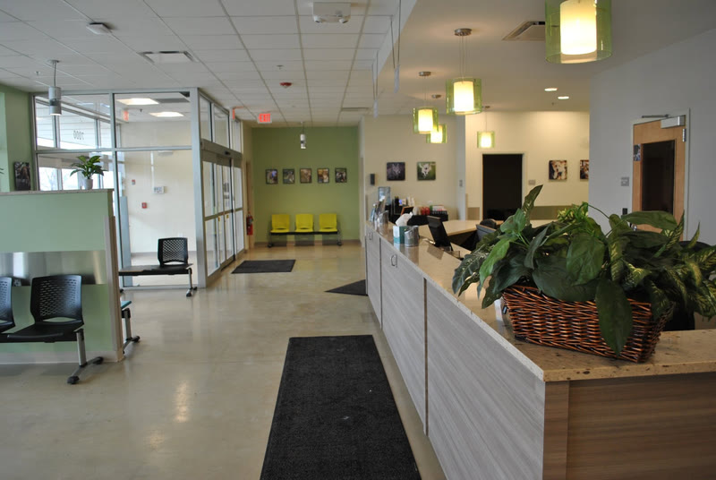 The lobby and front desk at Premier
